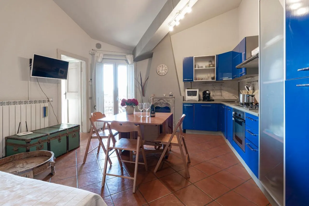 Apartment Appartamento Agata San Felice del Benaco Italy
